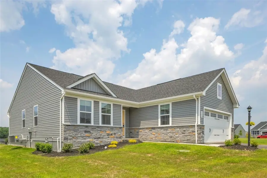 110 Dominic Dr, Homeacre Lyndora, PA 16001 - Image #2