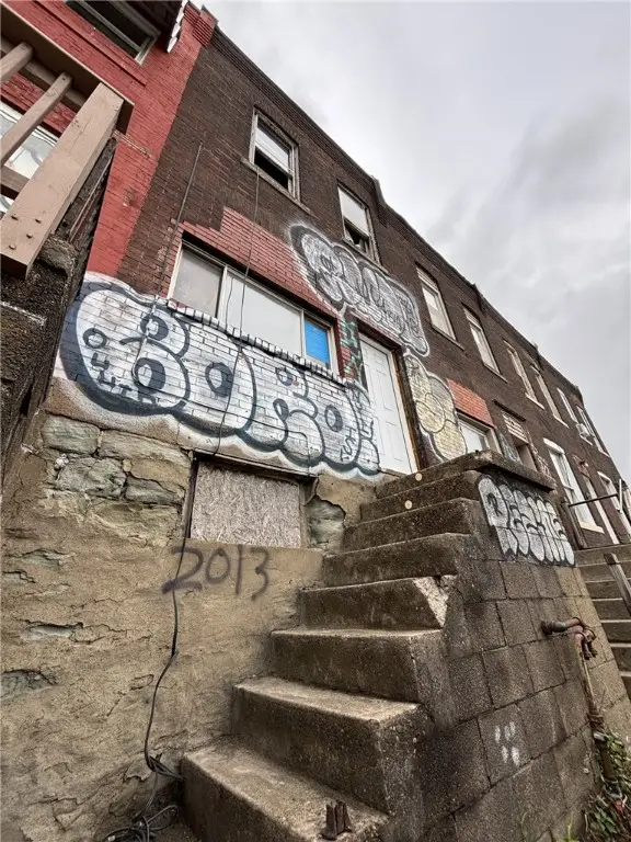 2013 Blvd Of The Allies, Pittsburgh, PA 15219 - Image #1