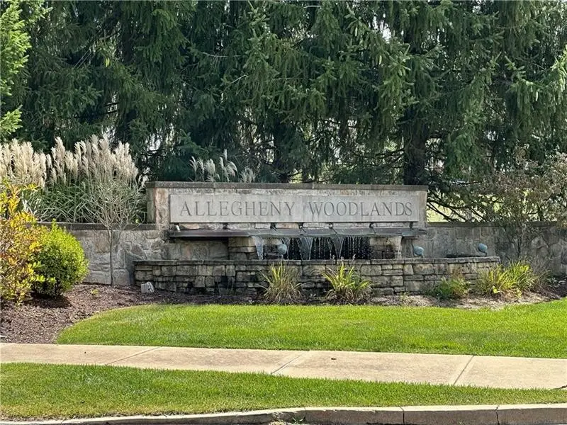 519 Dogwood Ct, Apollo, PA 15613 - Image #1