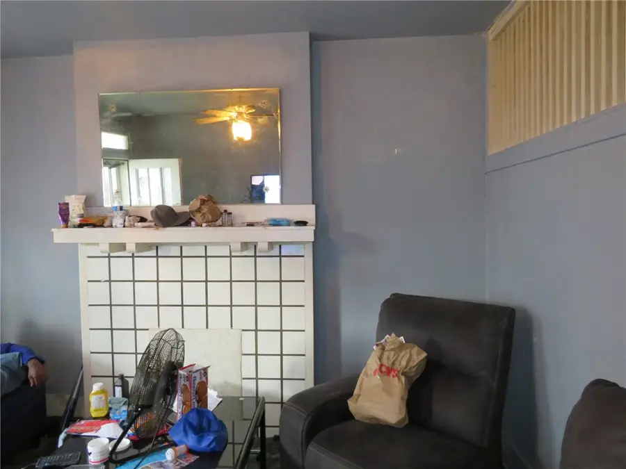 529 E Warrington Ave, Pittsburgh, PA 15210 - Image #3