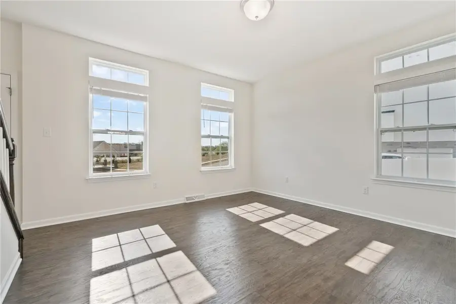 203 Southview Rd, Ross Township, PA 15237 - Image #3