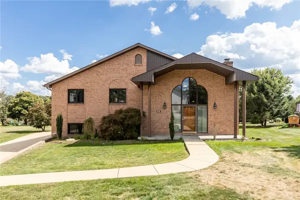 51 Roseanne, Penn Twp, PA 15642