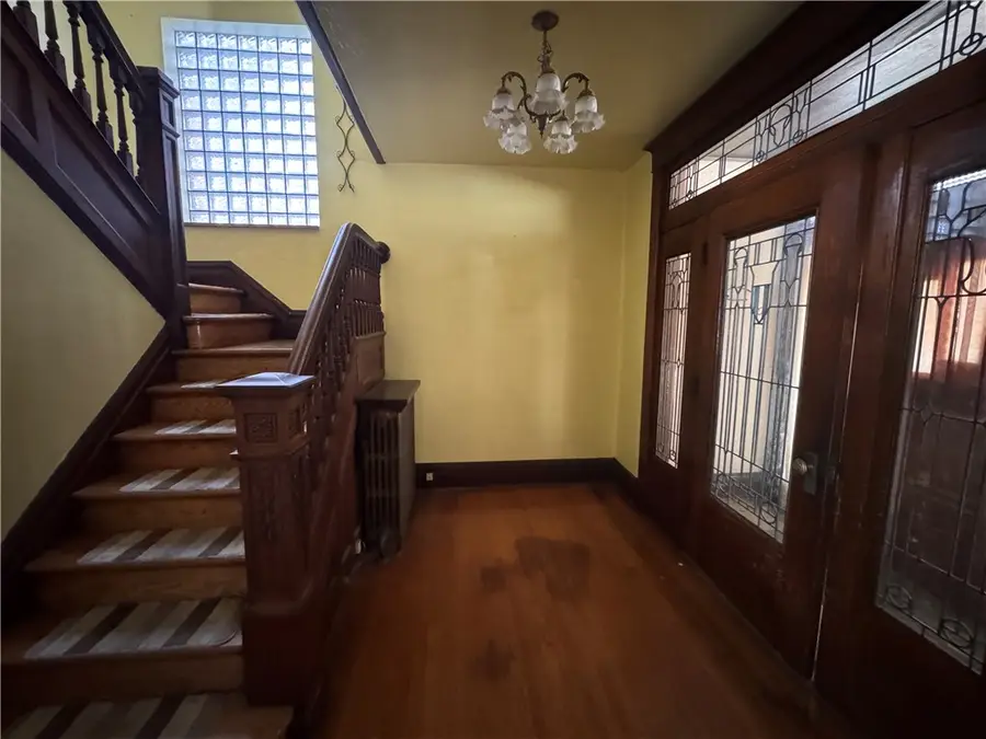 21 Stewart Ave, Pittsburgh, PA 15227 - Image #2