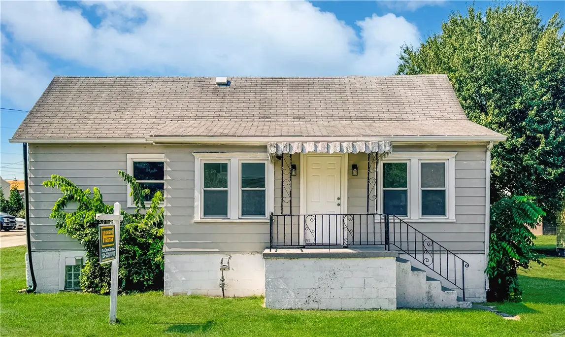 385 Hallam Ave, Meadow Lands, PA 15347 - Image #1