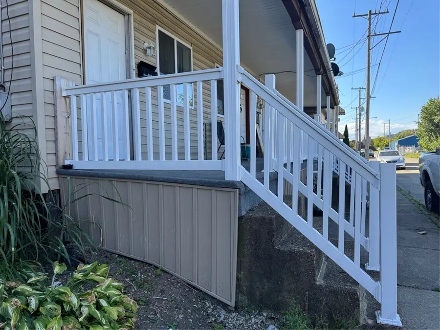607-609 1/2 Allegheny Ave, Glassport, PA 15045 - Image #3