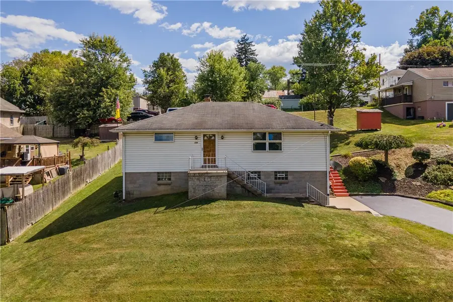 730 Buena Vista St, Canton, PA 15301 - Image #2