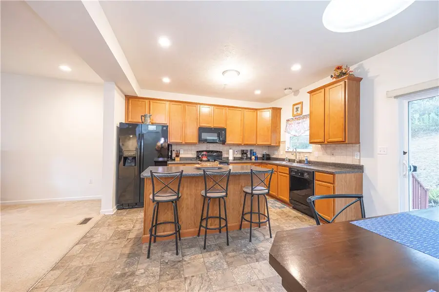 149 Rylie Dr, Jackson, PA 16037 - Image #3