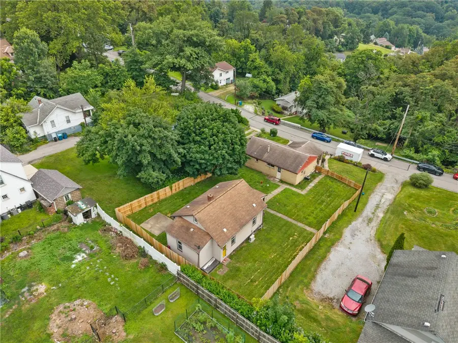 136 Wallace Ave, Wilkins, PA 15112 - #2