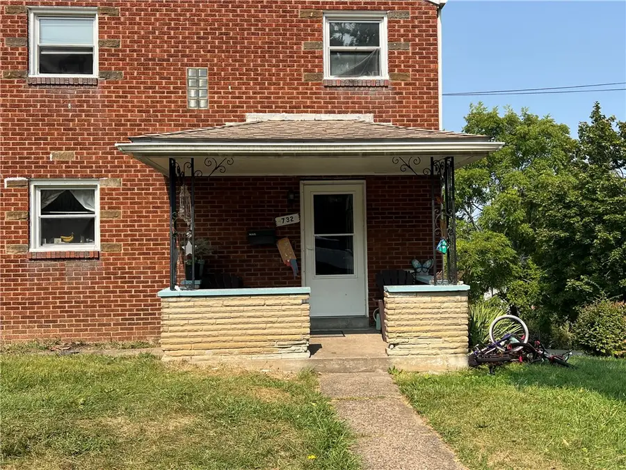 732 Upston St, Port Vue, PA 15133 - #3