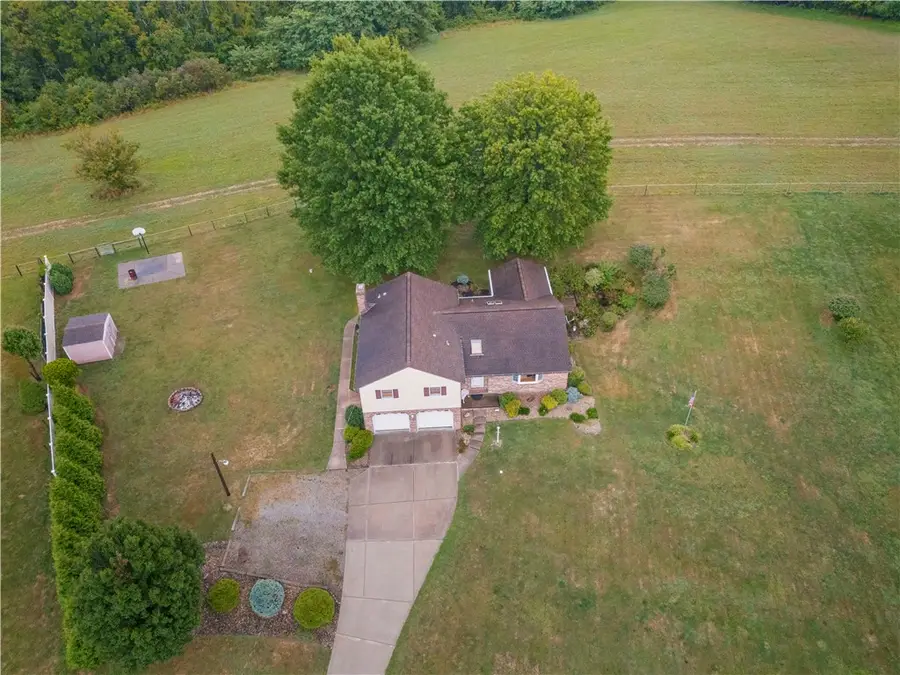 1657 Deerfield Rd, South Franklin, PA 15301 - Image #3