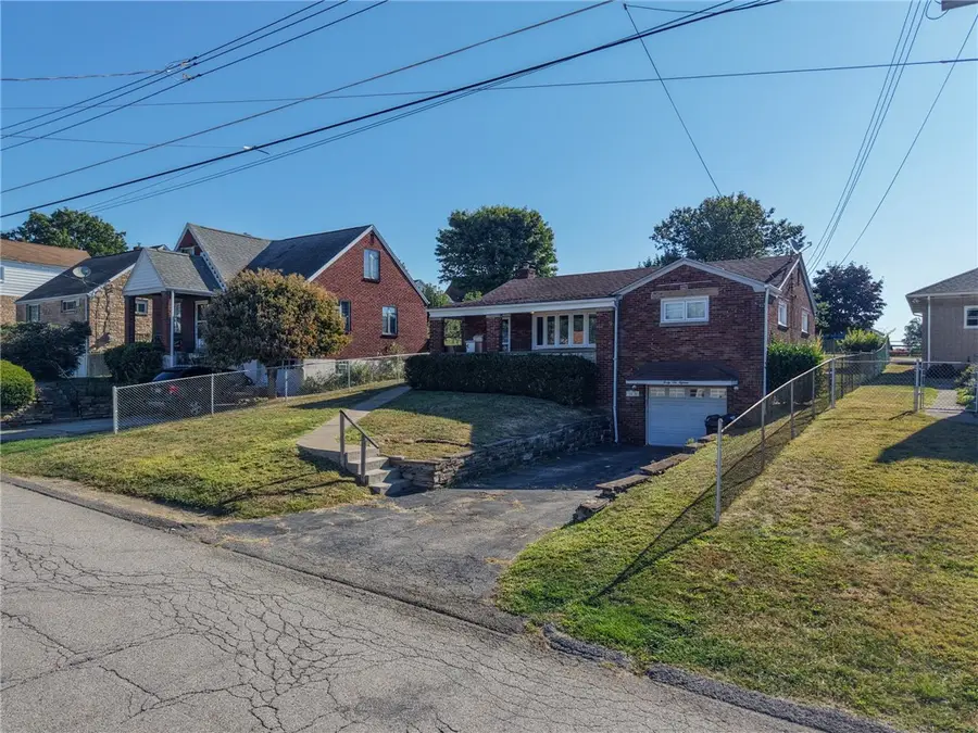4615 Home St, West Mifflin, PA 15122 - Image #2