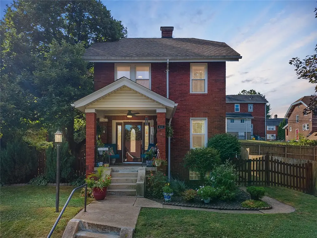 317 Tioga St, Munhall, PA 15120 - Image #1