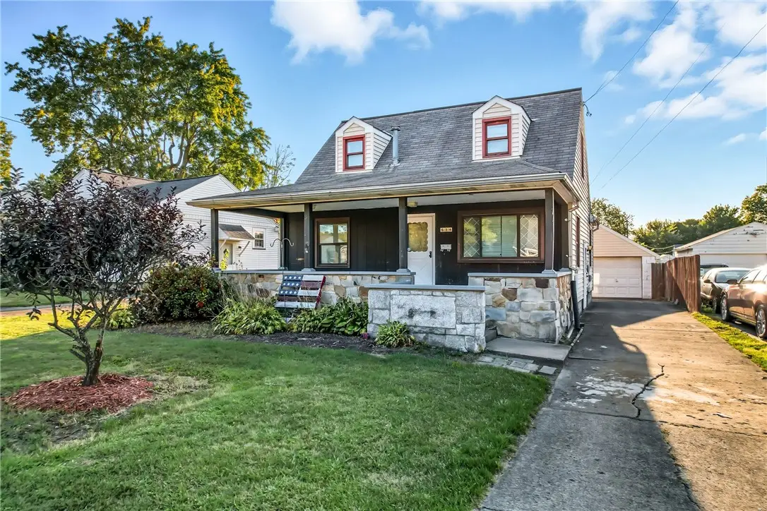 634 Spencer Ave, Sharon, PA 16146 - Image #1