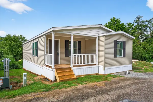 15 Surf Dr #1, Forward Twp, PA 15020