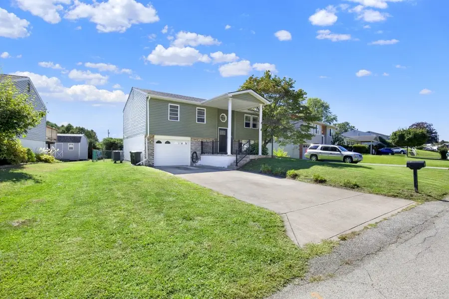 145 Easy St, Latrobe, PA 15650 - Image #2