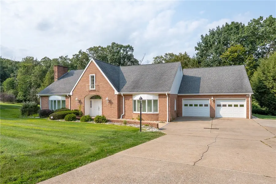 135 Cramer Rd, Unity, PA 15650 - Image #2