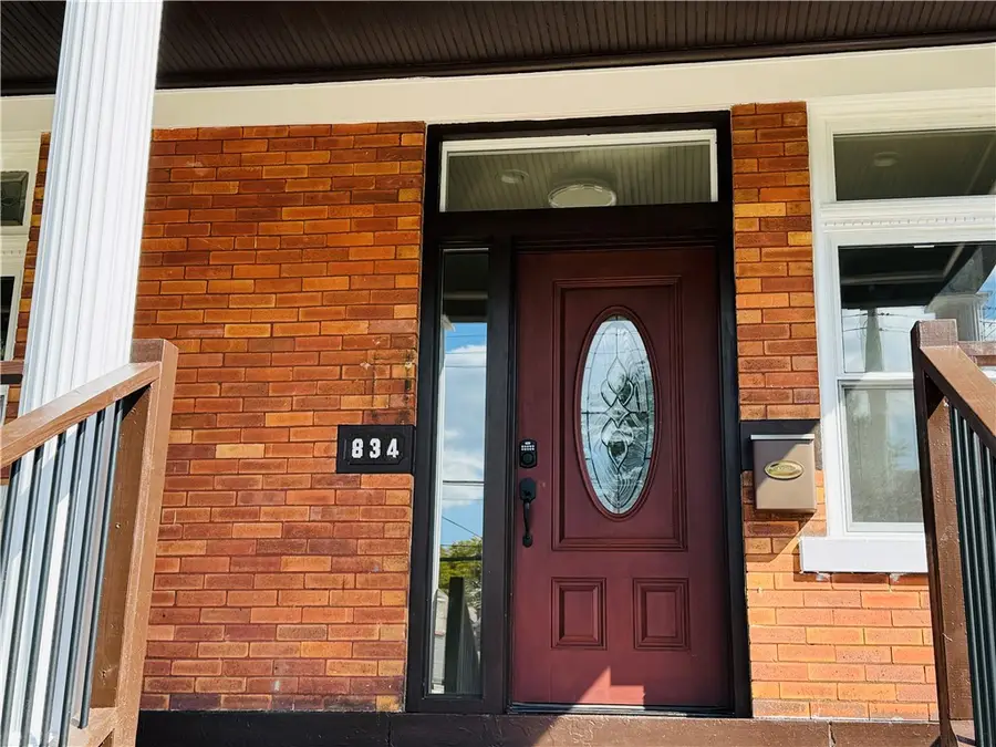 834 Farragut St, Pittsburgh, PA 15206 - Image #2