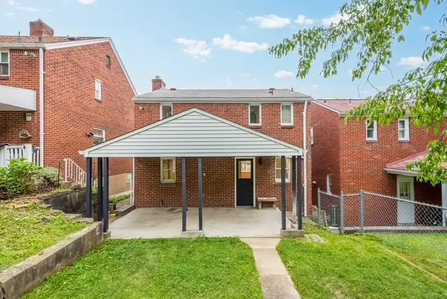 2445 Edgebrook Ave, Brookline, PA 15226 - Image #3