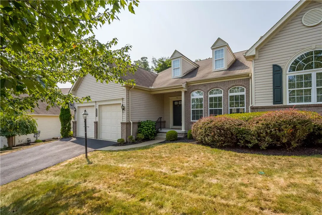 205 Maple Ridge Dr., Cecil, PA 15317 - Image #1