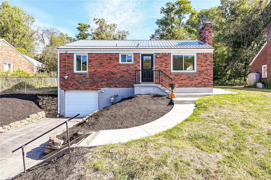 1227 Clifton Rd, Bethel Park, PA 15102 - Image #1