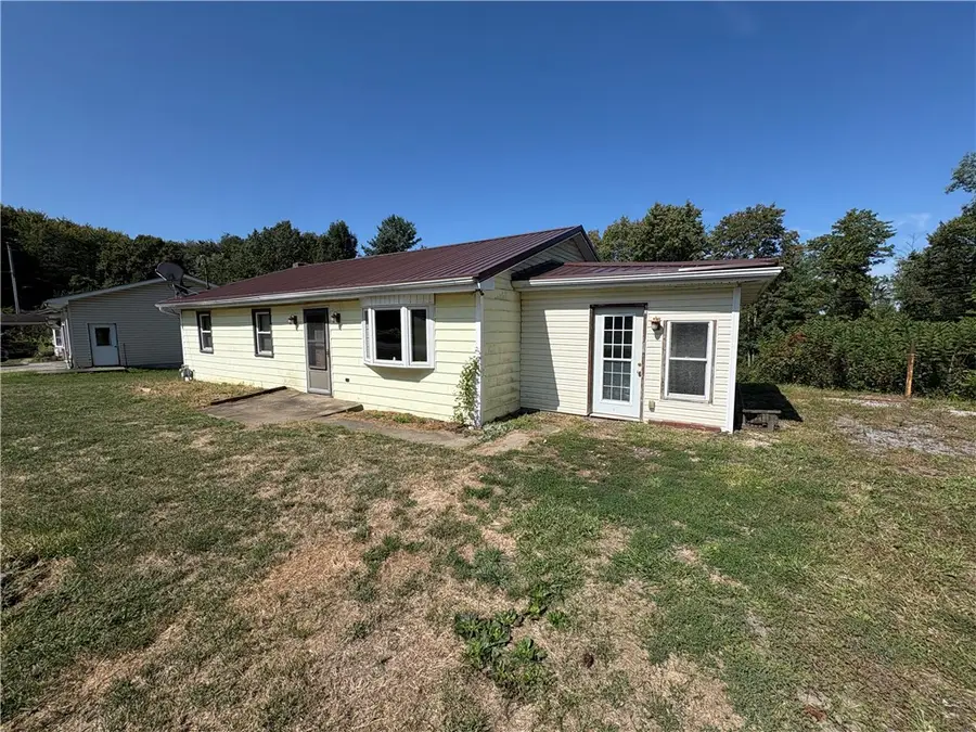 581 Yates Rd, Young, PA 15767 - Image #2