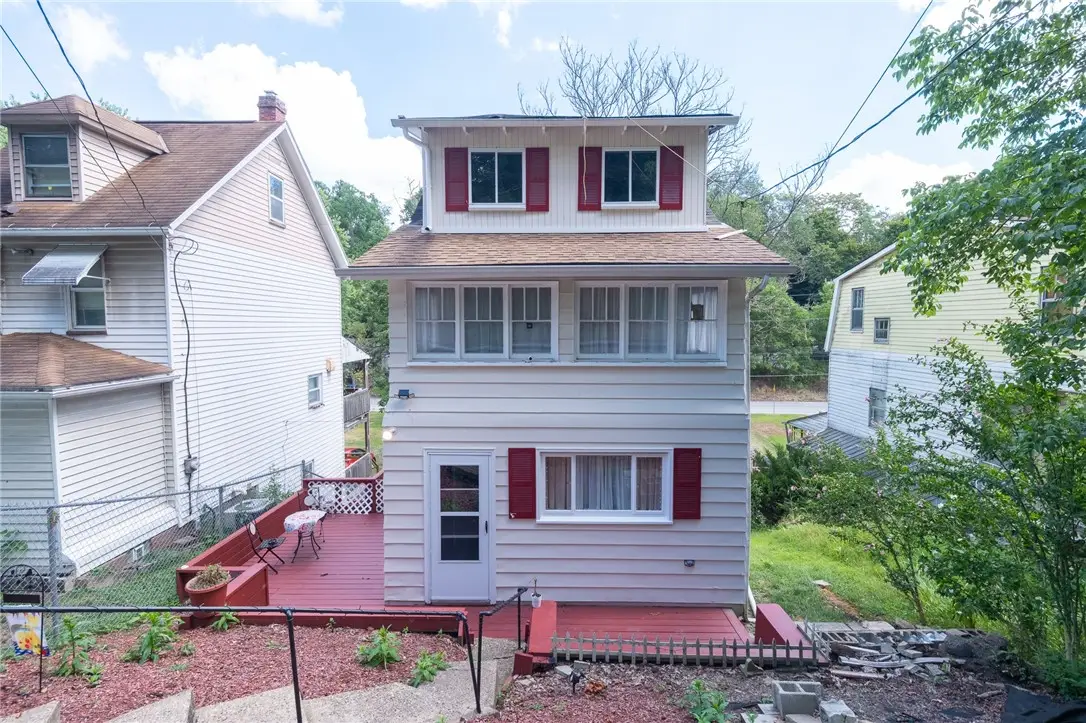 15 Old Soose Rd #A, Shaler, PA 15209 - Image #1