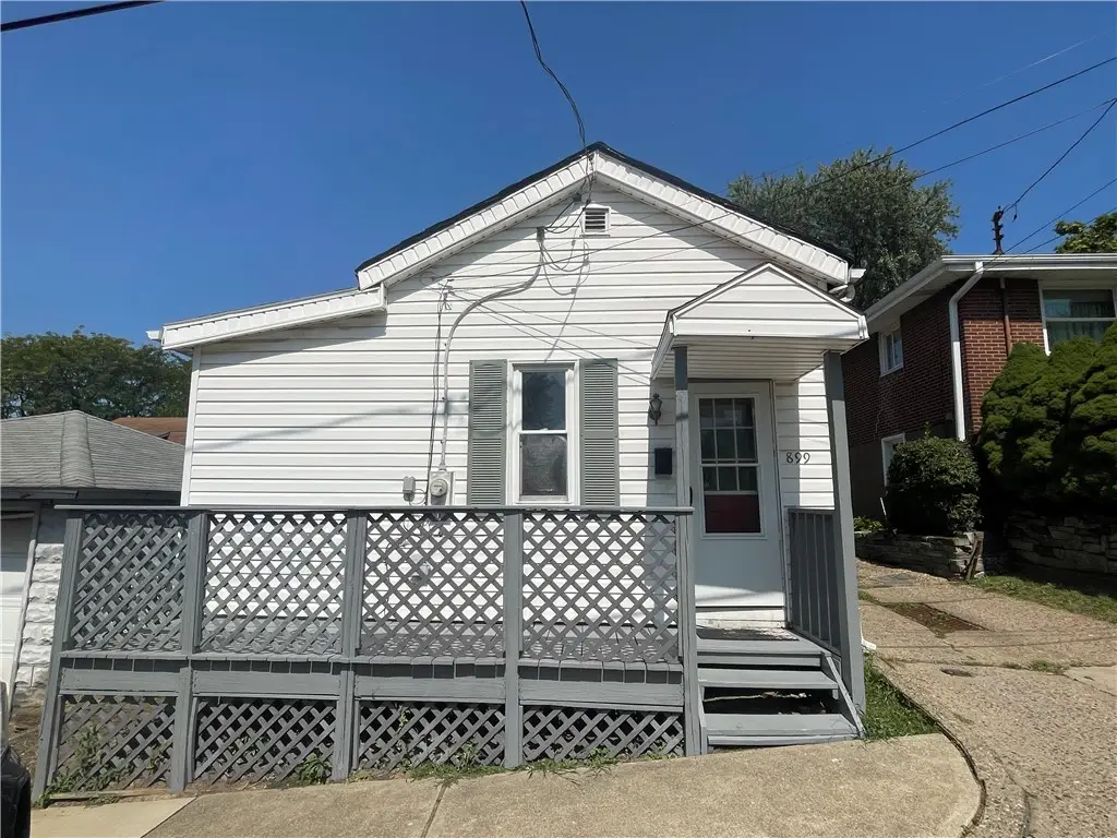 899 9th St, Ambridge, PA 15003 - Image #1