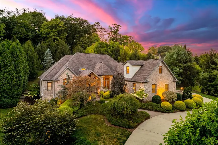 217 Canterwood Dr., Venetia, PA 15367 - #2