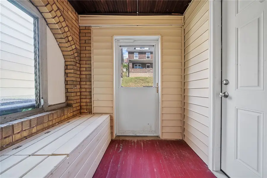 1420 Bellaire Pl, Brookline, PA 15226 - Image #2