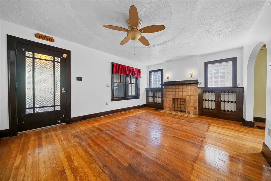 1420 Bellaire Pl, Brookline, PA 15226 - Image #3