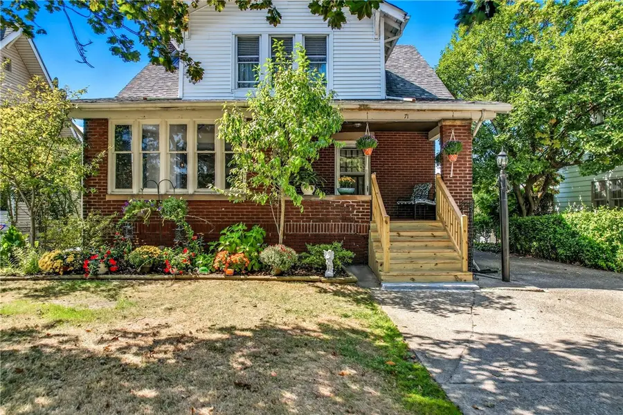 71 Lyle Dr, Hermitage, PA 16148 - Image #2