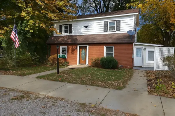 104 Pittsburgh Cir, Ellwood City, PA 16117