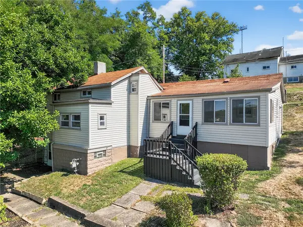 1600 7th Ave, Freedom, PA 15042