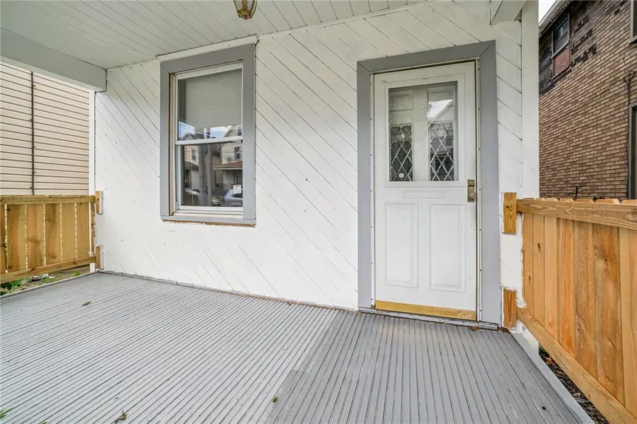 618 Penn Ave, Midland, PA 15059 - Image #2