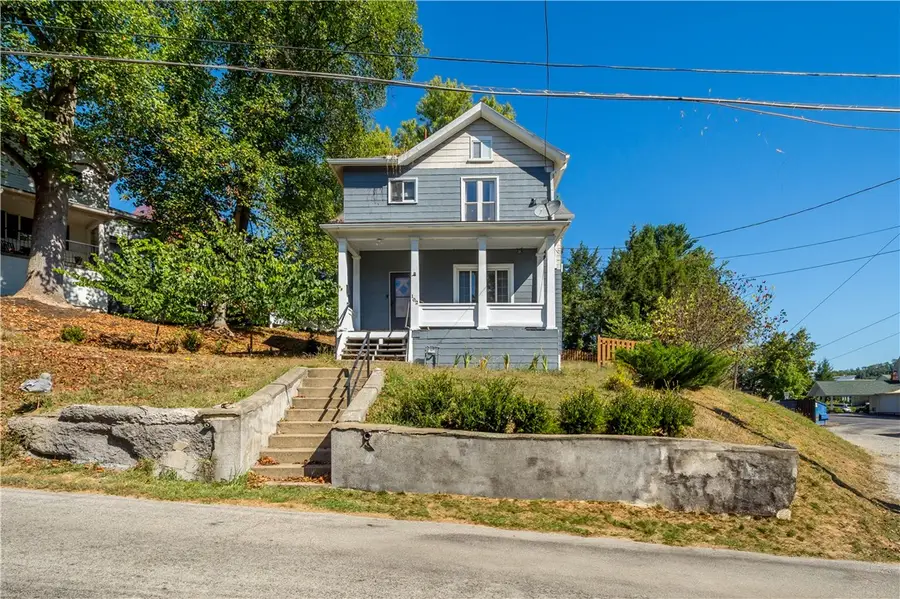 102 Lincoln Ave, Bentleyville, PA 15314 - Image #3