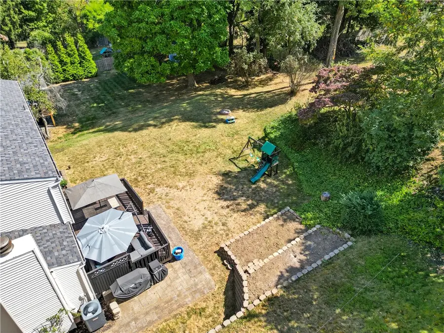 201 Fernvue, Moon Township, PA 15108 - Image #2