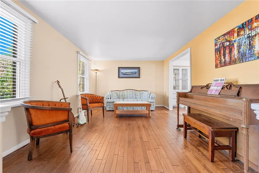 201 Fernvue, Moon Township, PA 15108 - Image #3