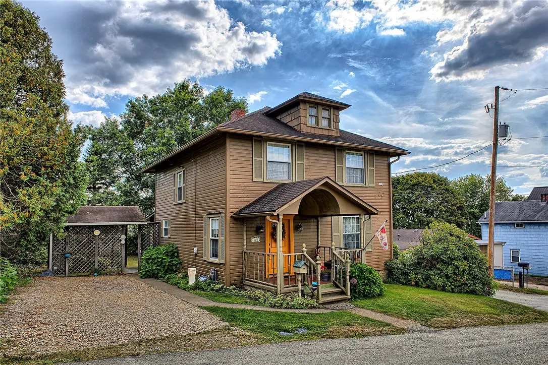 422 E Campbell St, Blairsville, PA 15717 - Image #1