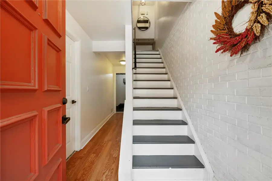 335 Woodbridge Dr, Ross Township, PA 15237 - Image #3