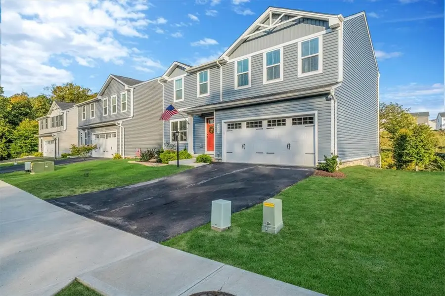 4317 Zenith Ln, South Park, PA 15129 - Image #3