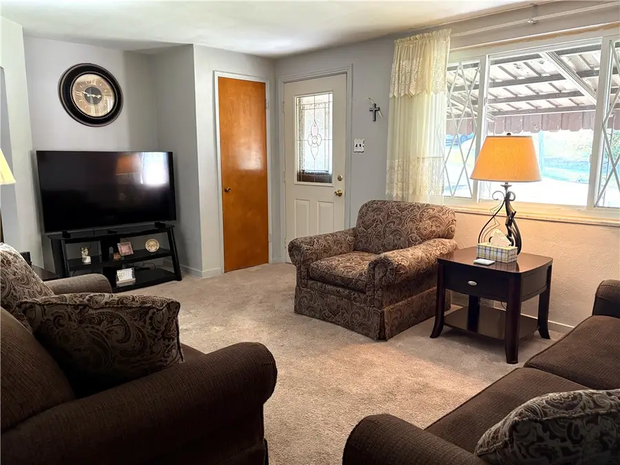 415 Dewalt Dr, Baldwin Township, PA 15234 - Image #3