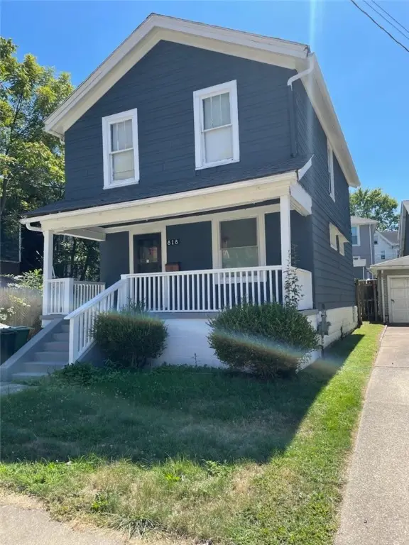 818 Woodworth Ave, Wilkinsburg, PA 15221 - Image #1