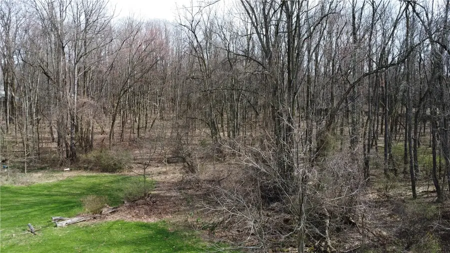 222 Hopwood Coolspring Rd, Hopwood, PA 15445 - #2