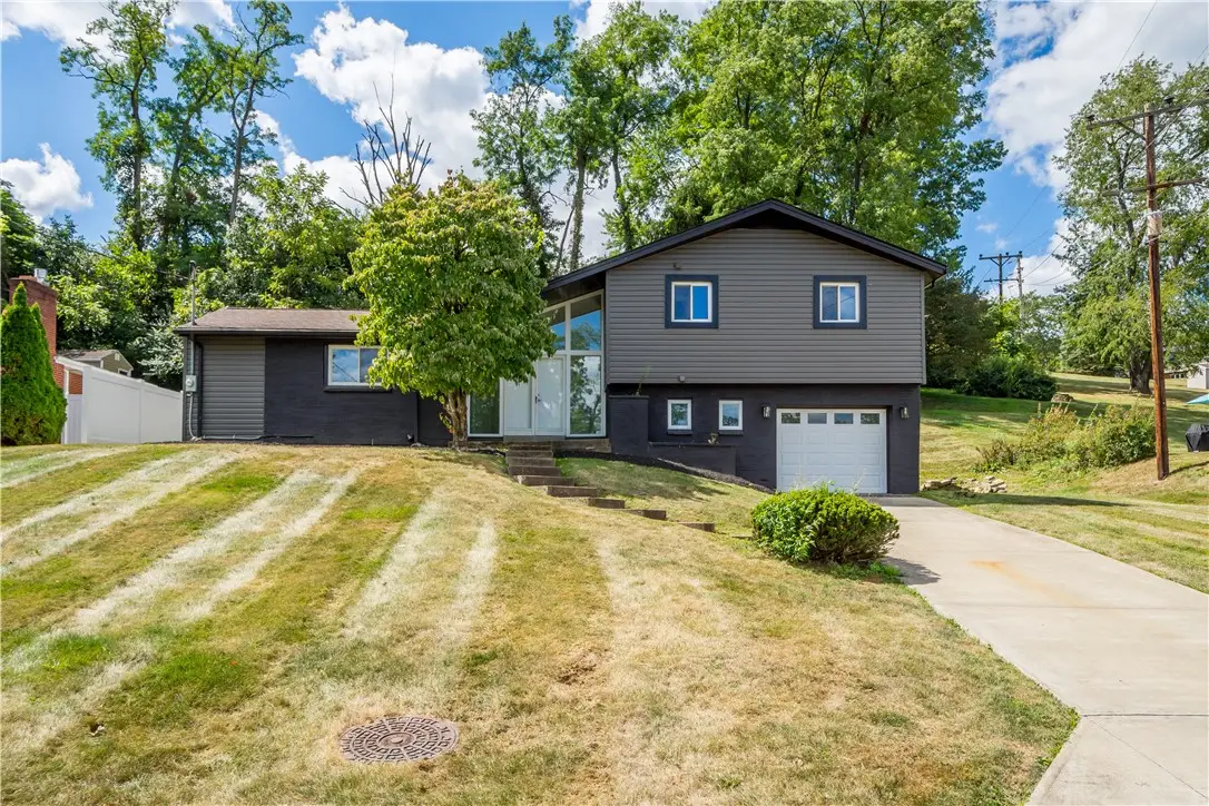 659 Alpine Drive, Canonsburg, PA 15317 - Image #1