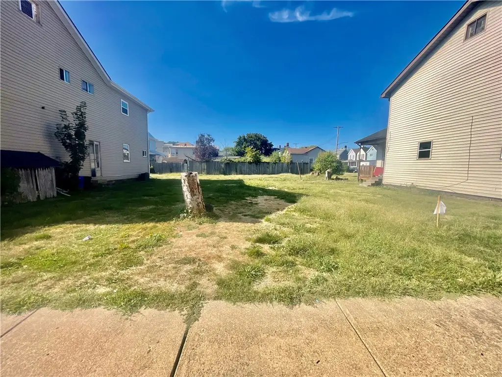 607 6th St, New Brighton, PA 15066 - Image #1