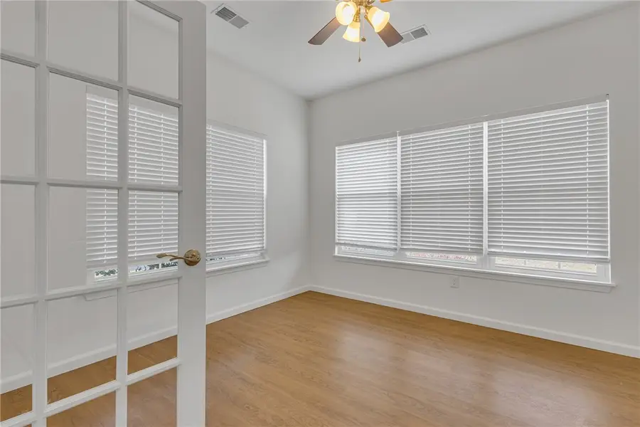 1502 Seminole Circle, Chippewa, PA 15010 - Image #3