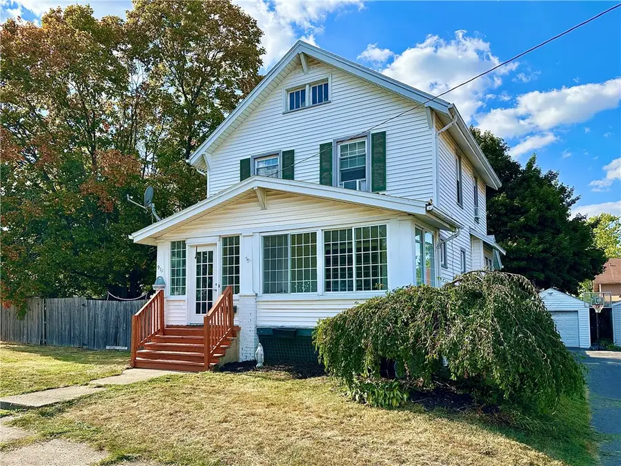 911 Hazel St, New Castle, PA 16101 - Image #2