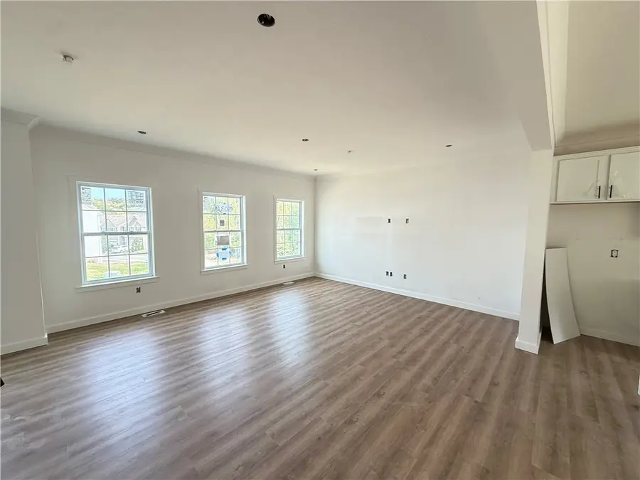 182 Lockheed Dr, Carnot Moon, PA 15108 - Image #3