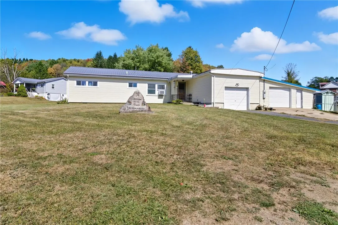 205 Martha St, Punxsutawney, PA 15715 - Image #1