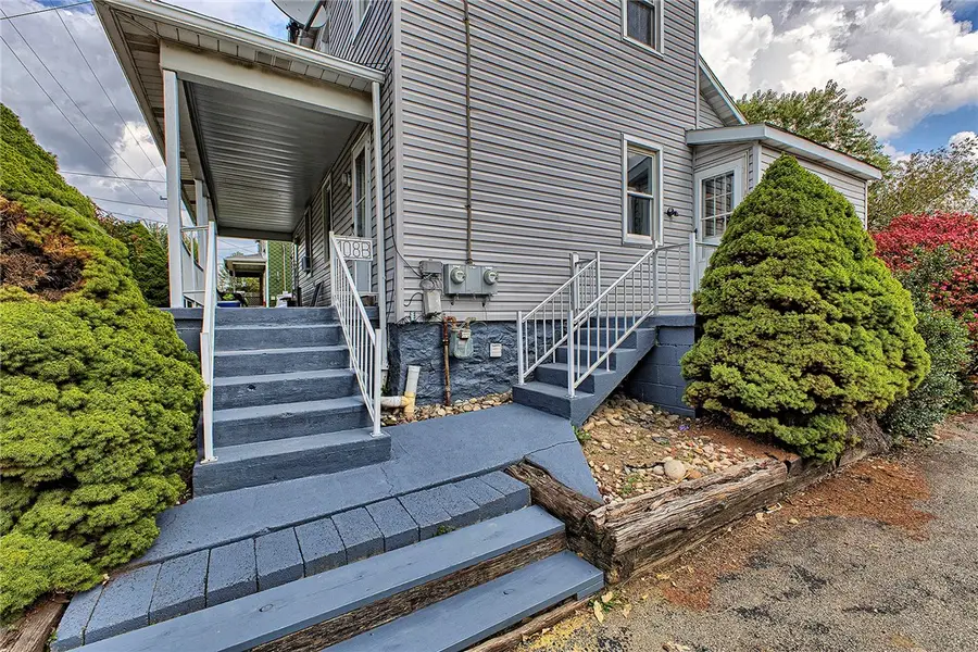 108 Pandora, Derry, PA 15627 - #2